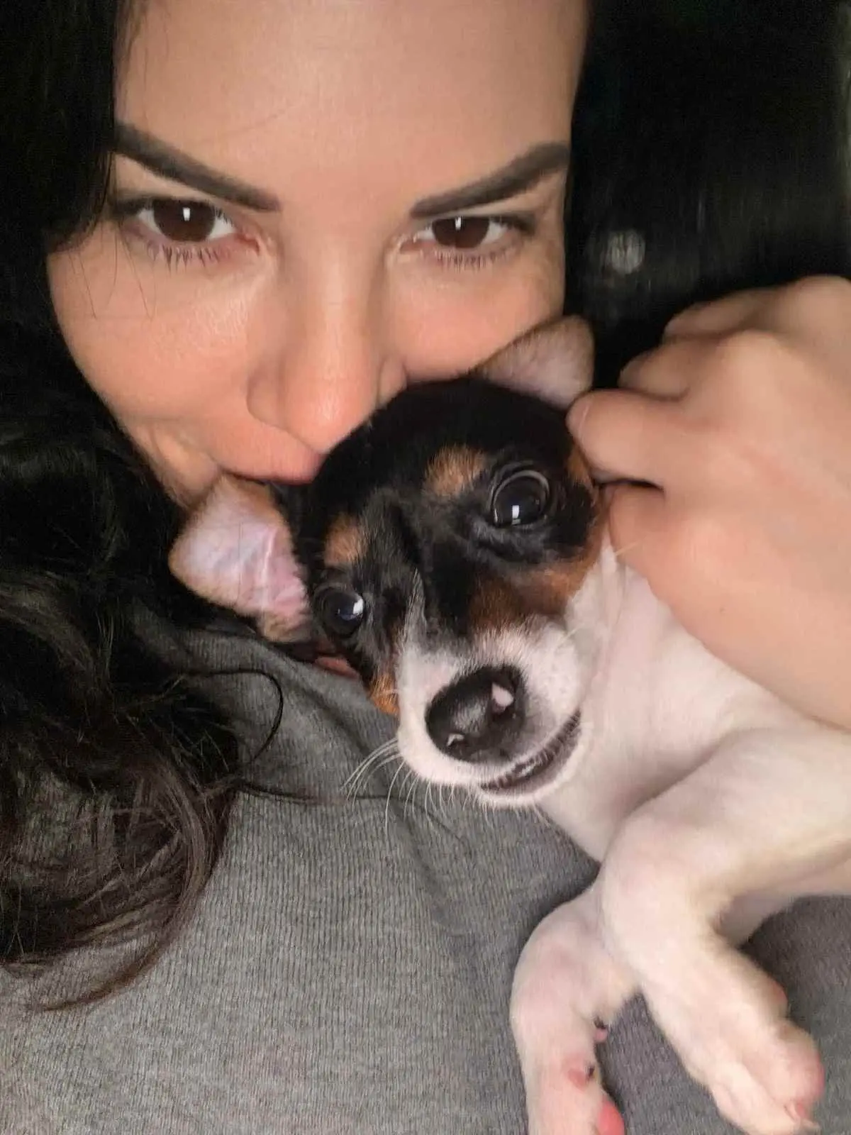 Το κουτάβι που έκανε δώρο ο Γιώργος Καραθανάσης στη Μαρία Κορινθίου