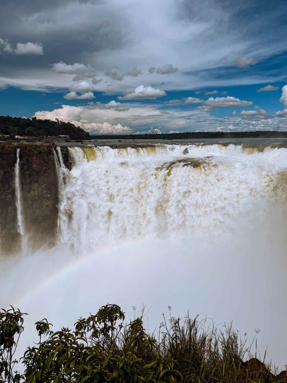 Οικονομάκου: Μαζί με τον Τσερέλα στους μαγευτικούς καταρράκτες Ιγκουασού – Εντυπωσιακές οι εικόνες που μοιράστηκε 17 Καταρράκτες Ιγκουασού