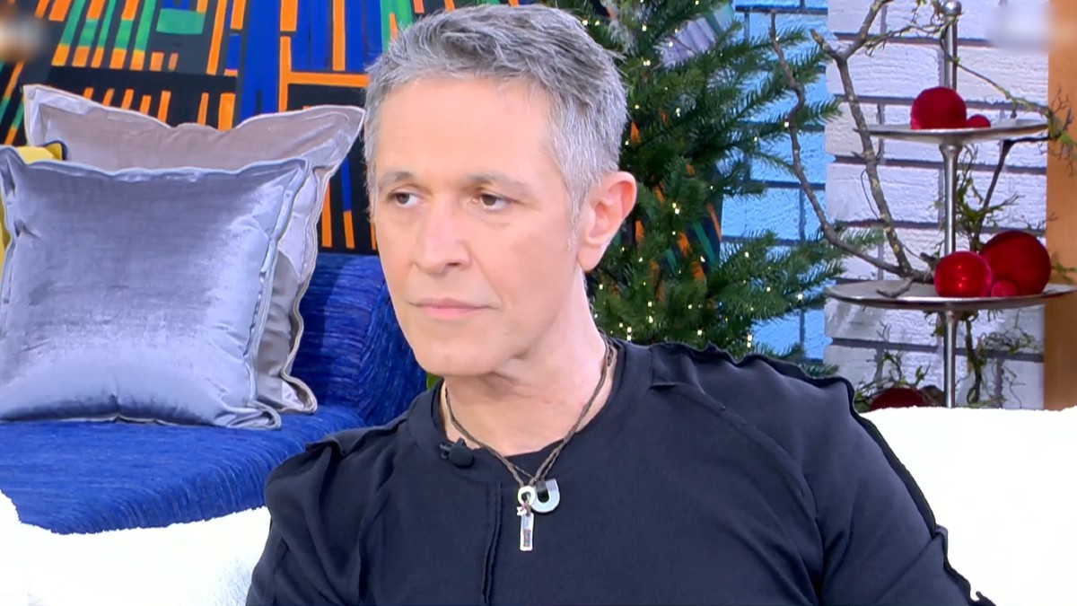 Αιμίλιος Χειλάκης για το cancel: «Προειδοποιούσαν να μην με επιλέξουν στις “Άγριες Μέλισσες” λόγω φιλίας με τον Λιγνάδη»