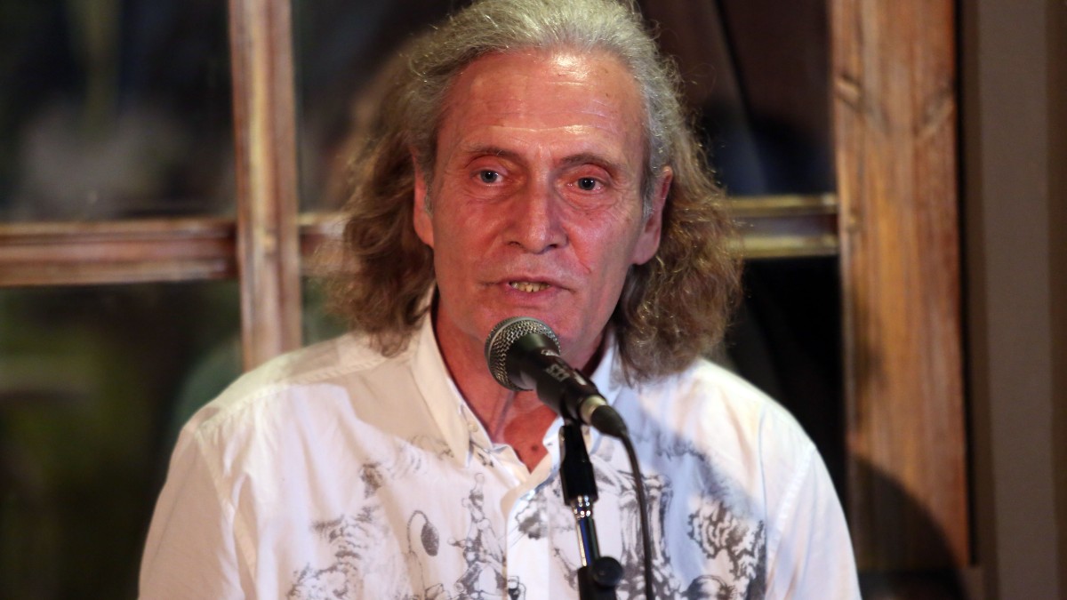 Αλμπέρτο Εσκενάζη: Τι αποκάλυψε για τη σειρά «Φως του Αυγερινού» που συνδέθηκε με τον σεισμό του 1981