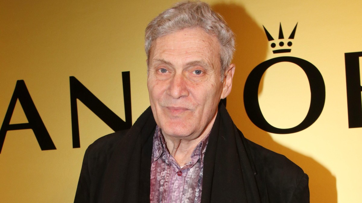 Απεβίωσε ο Αλμπέρτο Εσκενάζη στα 73 του – Αντιμετώπιζε τον καρκίνο