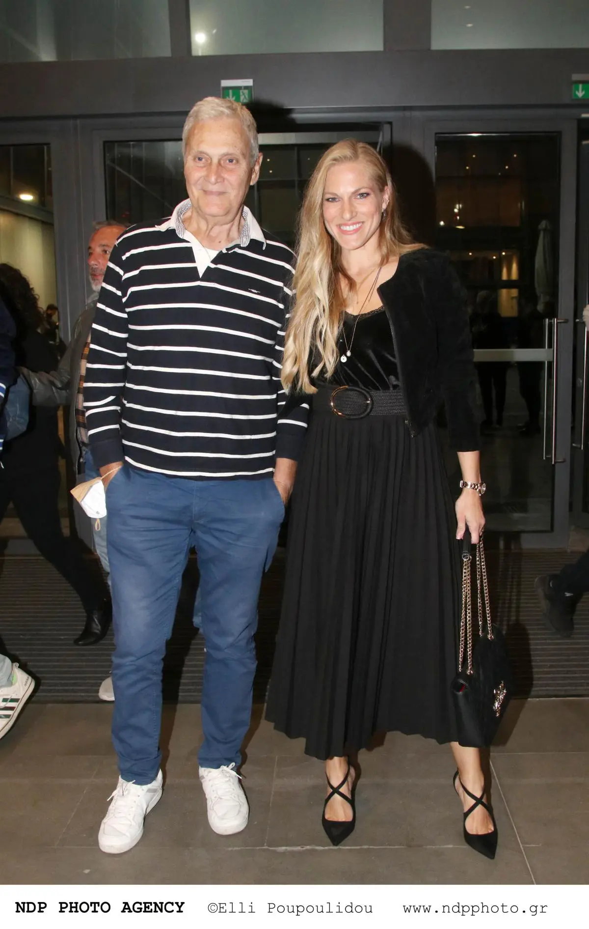 Λάκης Λαζόπουλος – Αποχαιρετισμός στον Αλμπέρτο Εσκενάζη: «Ξεκίνησα το θέατρο μαζί του» 2 Αλμπέρτο Εσκενάζη, Σάρα Εσκενάζη