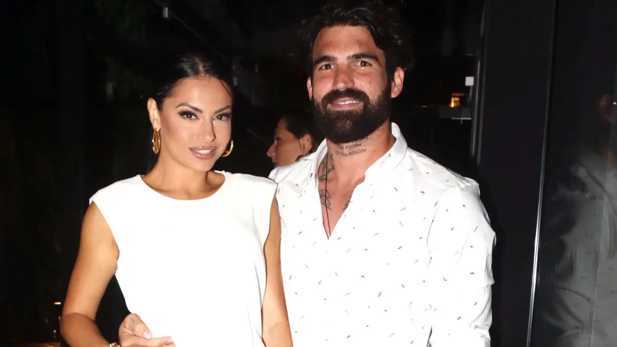 Ανατριχιάζει η Αλεξανδράκη: «Γύρισα και είπα στην Τούνη ότι θα πέσω από το μπαλκόνι της» 2 Δήμητρα Αλεξανδράκη - Δημήτρης Αλεξάνδρου