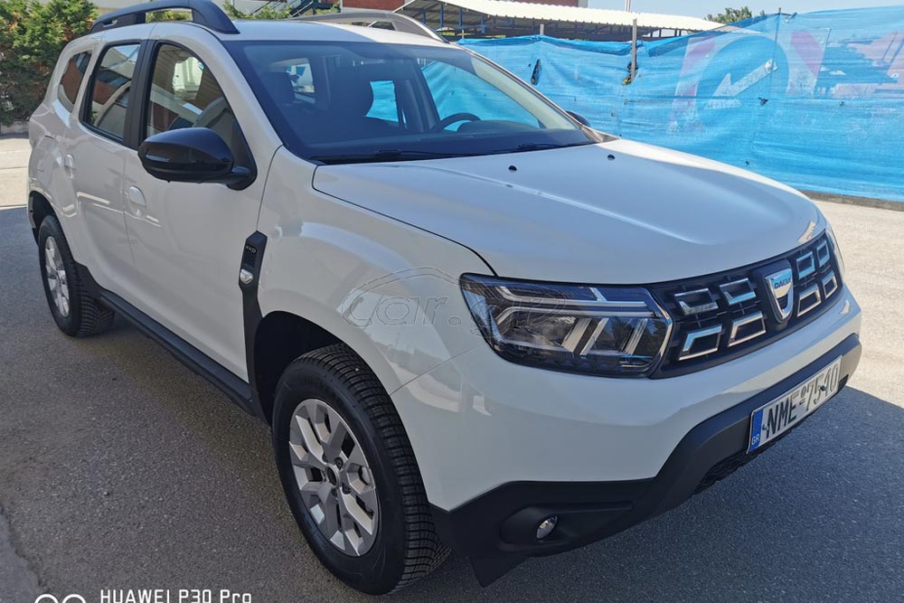 «Αναβαθμισμένο» Dacia Duster diesel 4×4 με μόλις 5.000 χλμ. 16 Dacia Duster diesel 4x4 used (13)