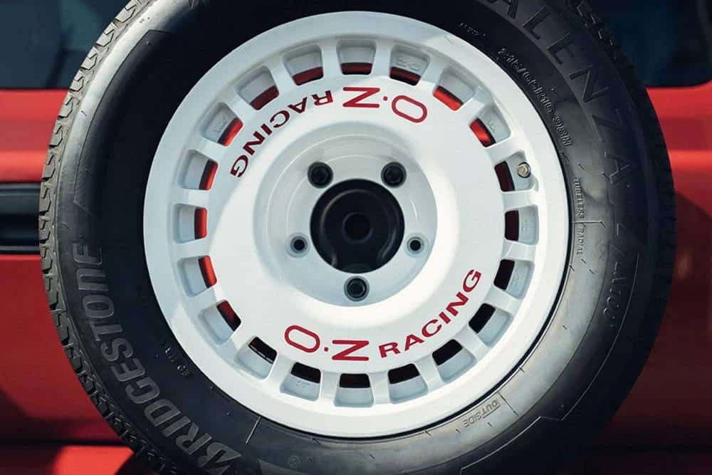 Damd-Little-D-Suzuki-Jimny-13-2048x1366