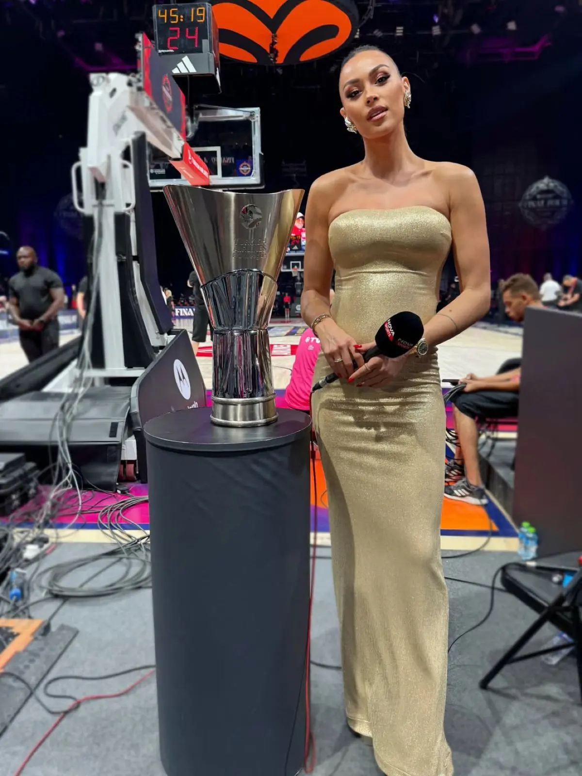 Δώρα Παντέλη: «Η χρονιά που η ζωή μου μεταμορφώθηκε για πάντα» – Αναπολεί το 2025 λίγο πριν το κλείσιμό του 21 Η αναδρομή που έκανε η Δώρα Παντέλη