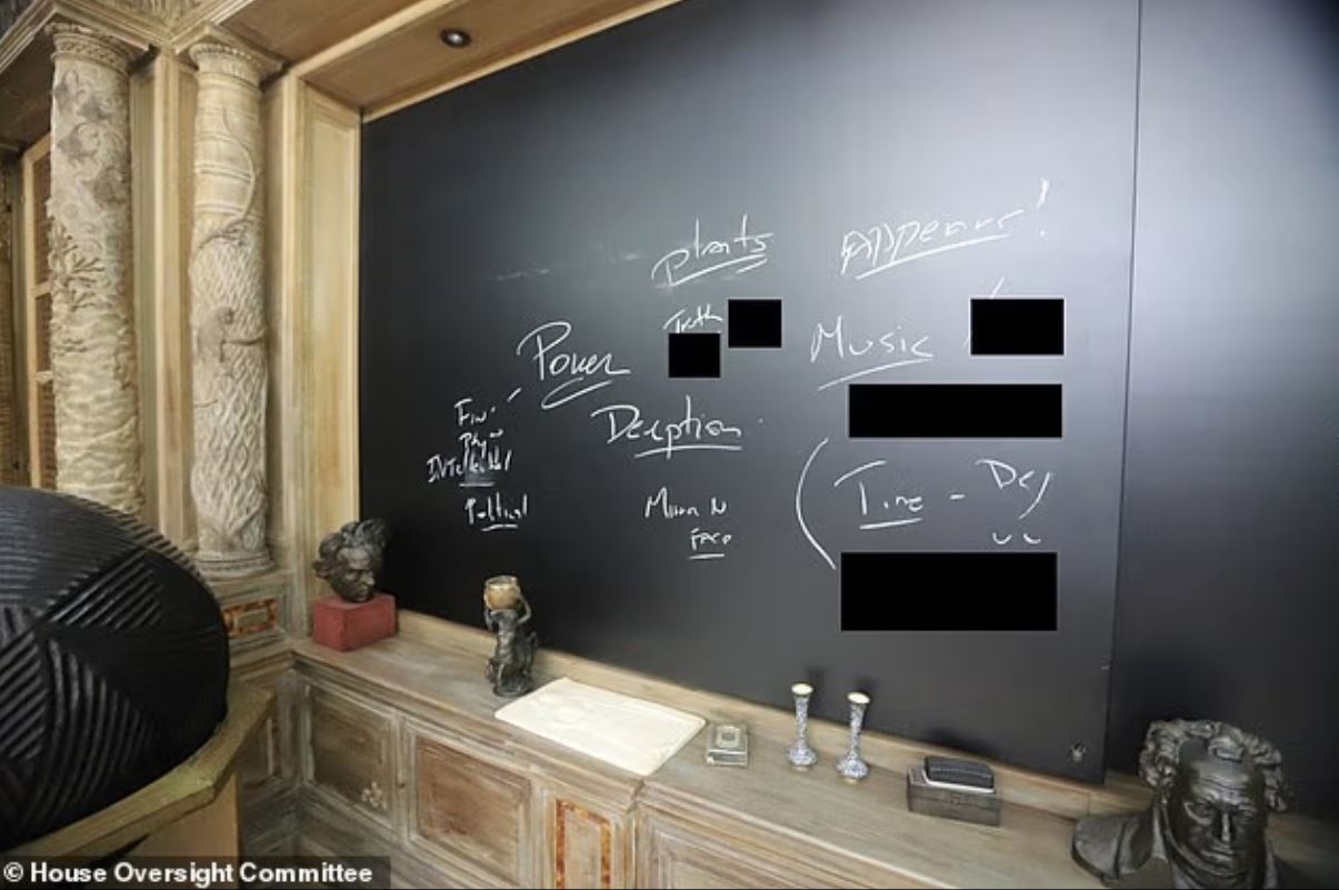 Αποκαλυπτικές εικόνες και βίντεο από το ιδιωτικό νησί του Επστάιν στην Καραϊβική – Δημοσιεύτηκαν από τους Δημοκρατικούς 11 Αποκαλυπτικές εικόνες και βίντεο από το ιδιωτικό νησί του Επστάιν στην Καραϊβική – Δημοσιεύτηκαν από τους Δημοκρατικούς