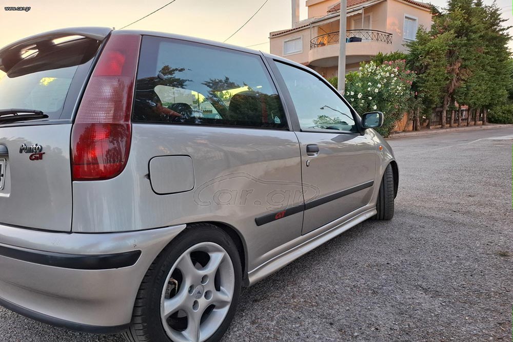 Ανέγγιχτο «μαμά» Fiat Punto GT με μόλις 30.000 χλμ. 9 Fiat Punto GT 1998 (7)