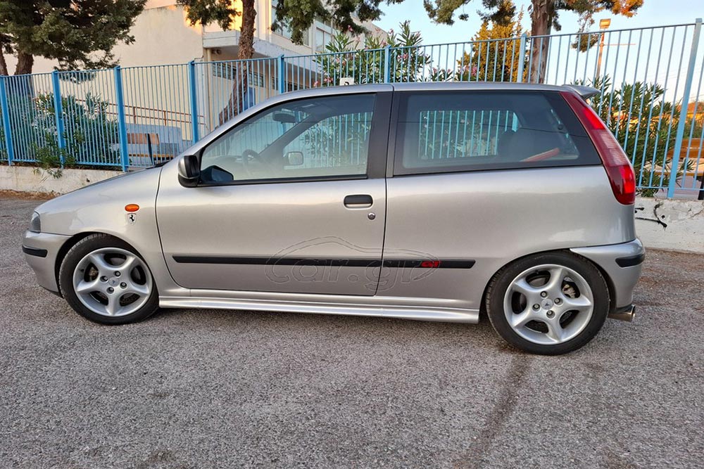 Ανέγγιχτο «μαμά» Fiat Punto GT με μόλις 30.000 χλμ. 8 Fiat Punto GT 1998 (8)