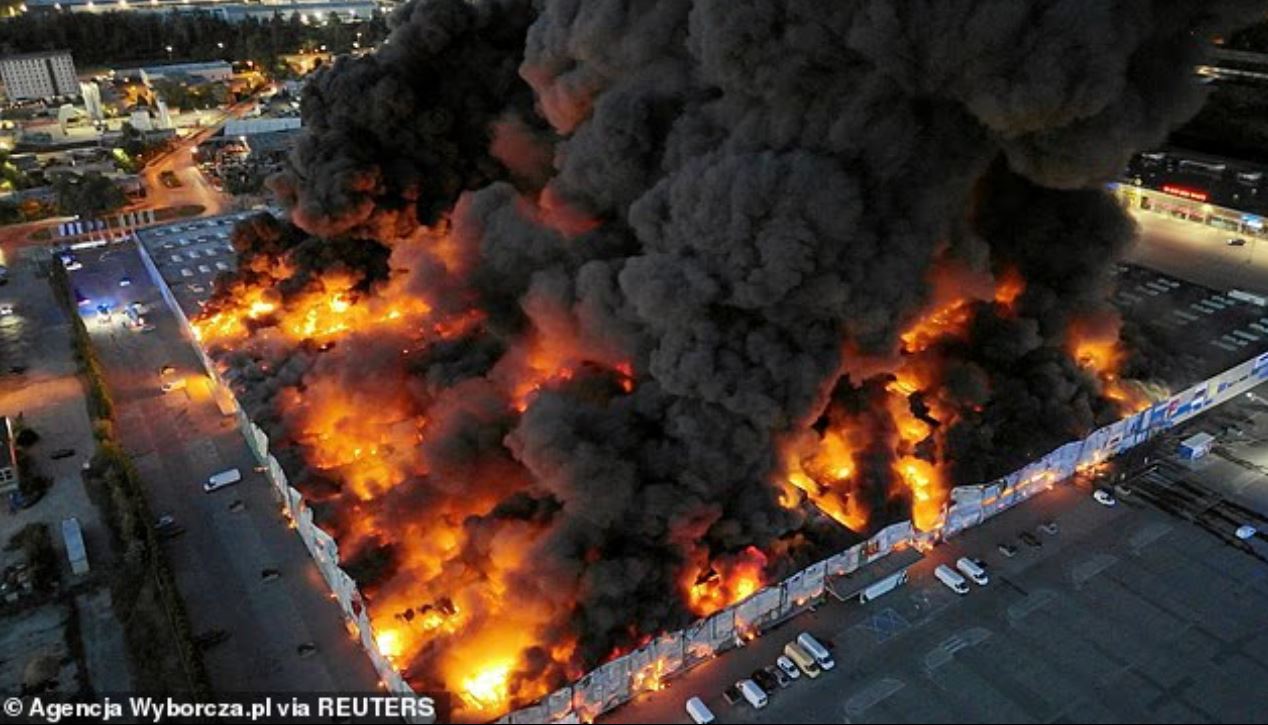 "Τα σχέδια του Πούτιν για την εξόντωση αμάχων στη Δύση: Εκρήξεις σε αμερικανικά αεροπλάνα, εκτροχιασμοί τρένων και μόλυνση των υδάτινων πόρων" 5 "Τα σχέδια του Πούτιν για την εξόντωση αμάχων στη Δύση: Εκρήξεις σε αμερικανικά αεροπλάνα, εκτροχιασμοί τρένων και μόλυνση των υδάτινων πόρων"