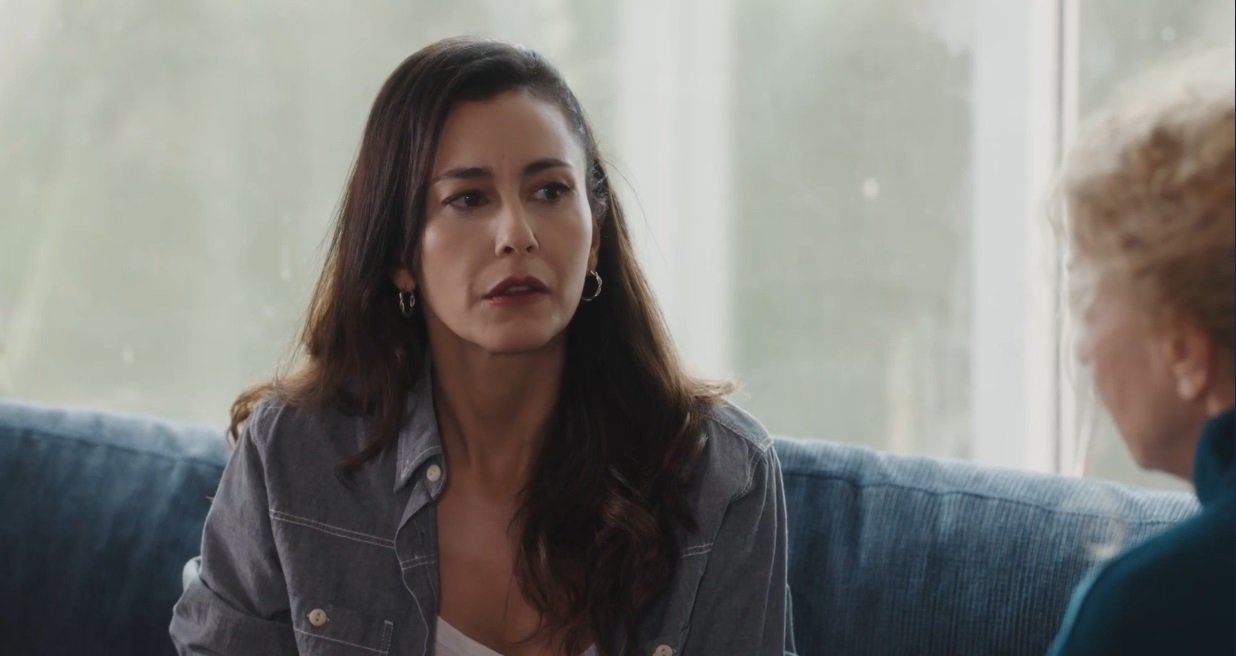 Η Γη της Ελιάς: Η Δάφνη σε απόγνωση, Στέφανος και Βασιλική ανανεώνουν τη σχέση τους – Καταιγιστικές εξελίξεις στα επόμενα επεισόδια 8 Η Γη της Ελιάς: Η Δάφνη σε απόγνωση, Στέφανος και Βασιλική ανανεώνουν τη σχέση τους – Καταιγιστικές εξελίξεις στα επόμενα επεισόδια