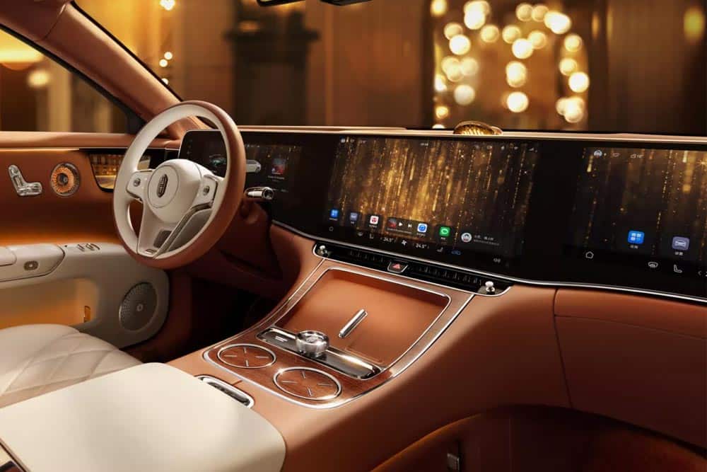 Το Huawei Maextro S800 απογειώνει την πολυτέλεια στα ύψη 27 Huawei-Maextro-S800-6