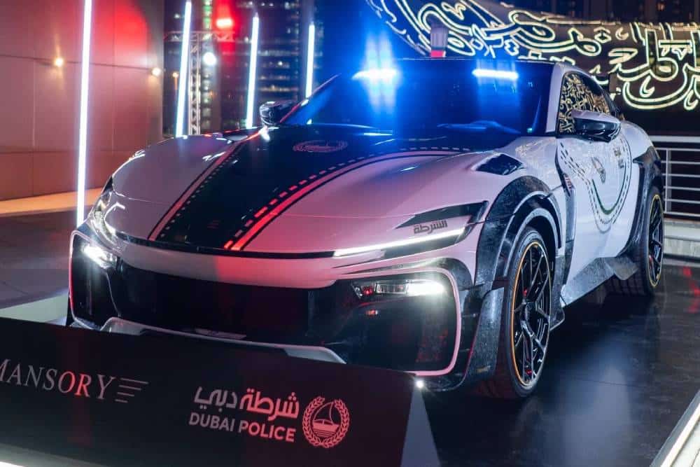 Mansory-Ferrari-Purosangue-Dubai-Police-6