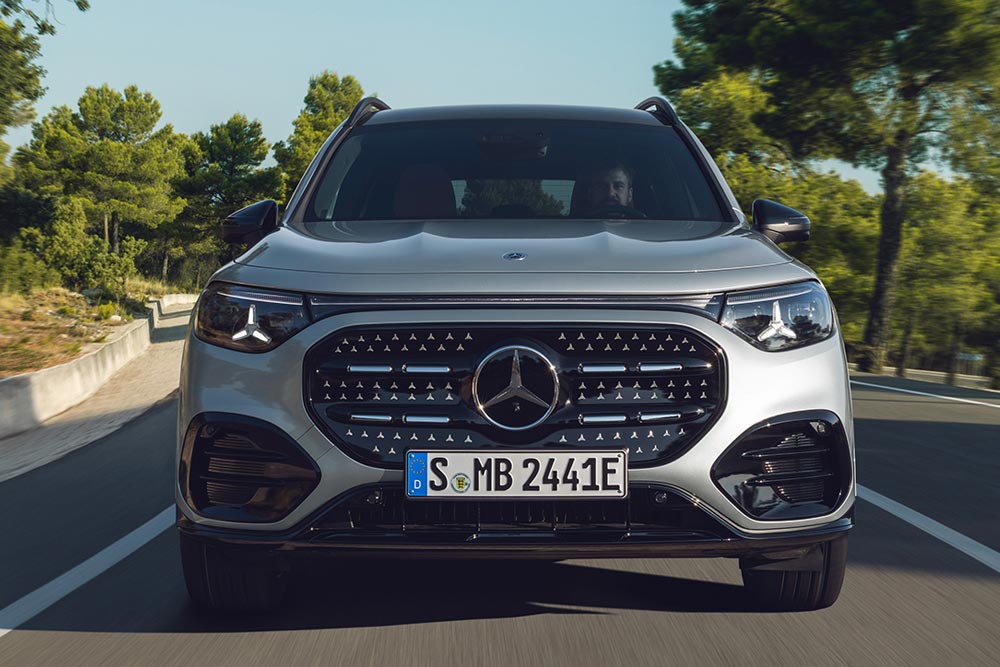 Ηλεκτρική αποκλειστικά η νέα Mercedes-Benz GLB 24 Mercedes-Benz GLB 2025 (17)