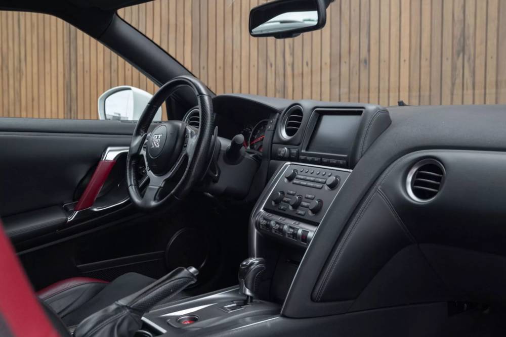 Nissan-GT-R-Off-Road-Prins-25-2048x1536