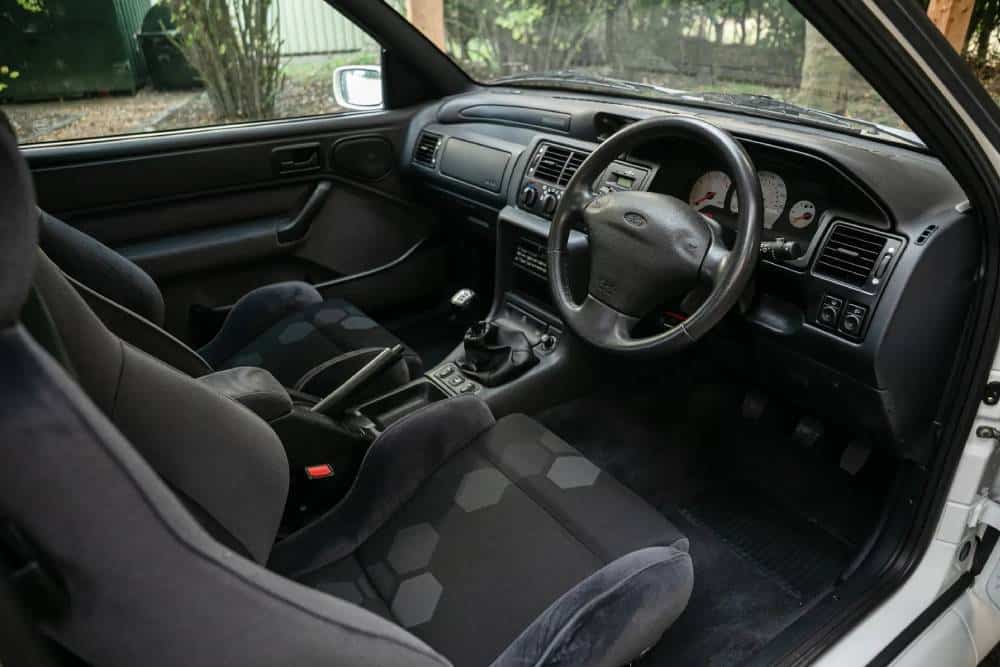 Εντυπωσιακό Ford Escort Cosworth «της κρέμας» 25 REC16078-1_1