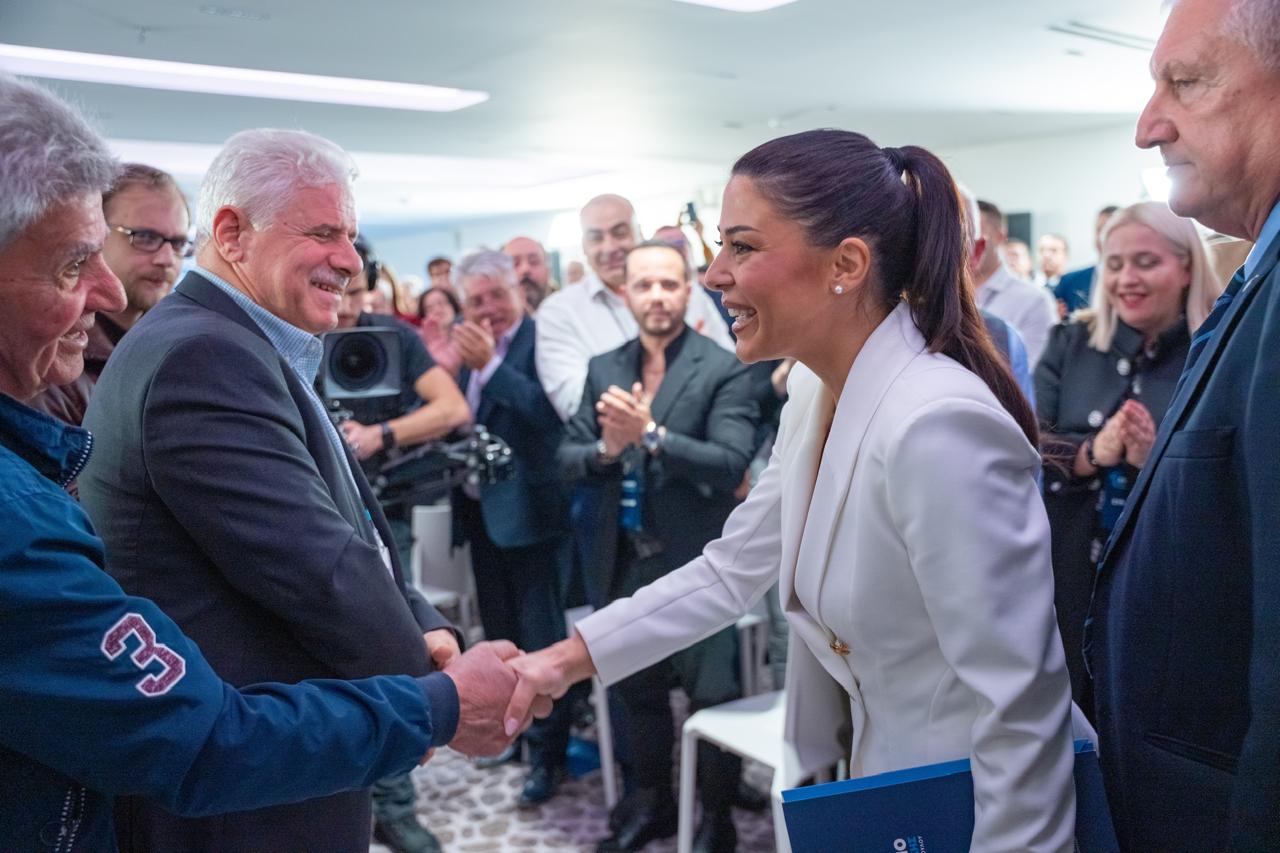 Πρώτο συνέδριο της «Φωνής Λογικής», η Αφροδίτη Λατινοπούλου εξελέγη ομόφωνα πρόεδρος – Δείτε βίντεο και εικόνες