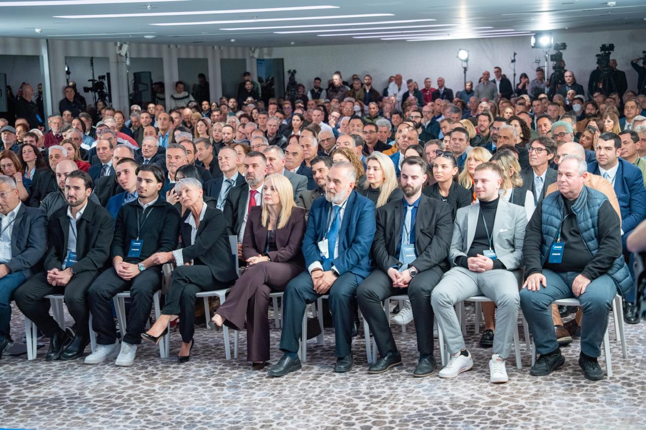 Πρώτο συνέδριο της «Φωνής Λογικής», η Αφροδίτη Λατινοπούλου εξελέγη ομόφωνα πρόεδρος – Δείτε βίντεο και εικόνες