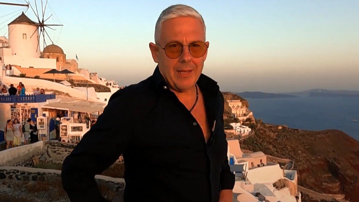 Tasos-Dousis-Santorini