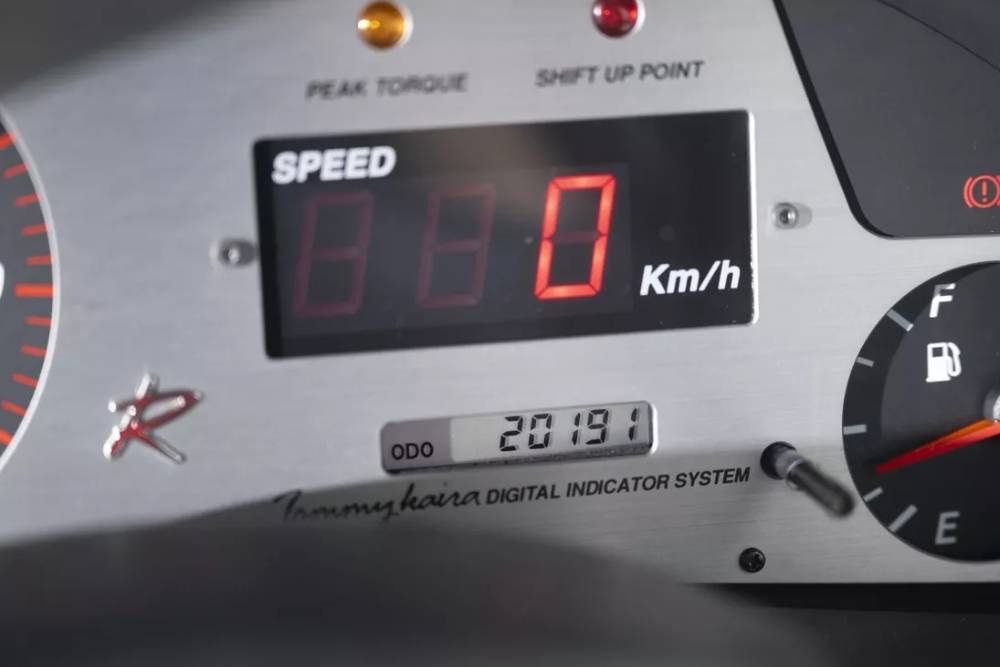 Tommykaira-Nissan-Skyline-GT-R-11