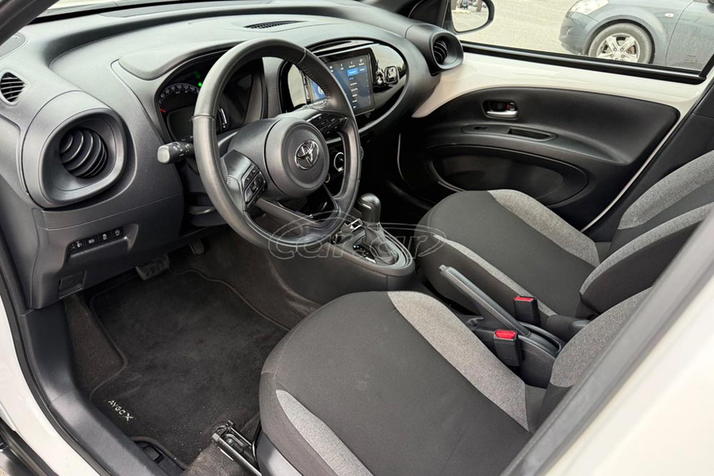 Το πιο οικονομικό αυτόματο Toyota Aygo X 13 Toyota Aygo 2024 used (4)