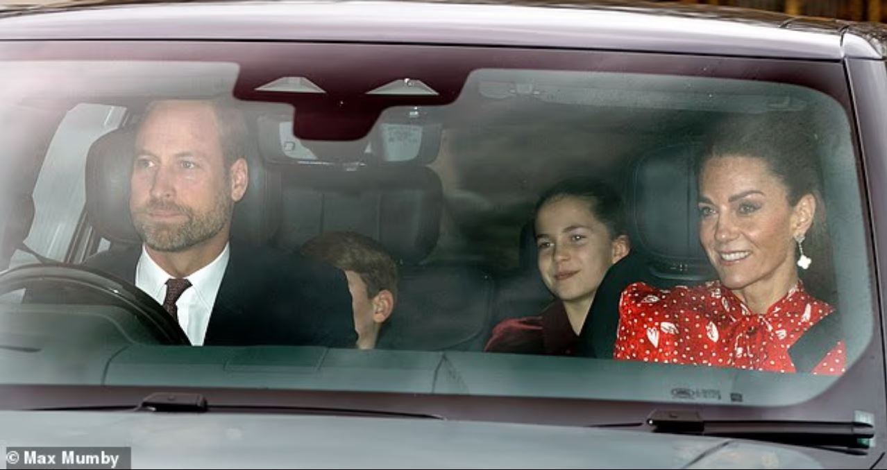 Βασιλιάς Κάρολος: Η αποστασιοποίηση από τον αδελφό του Άντριου στο χριστουγεννιάτικο γεύμα