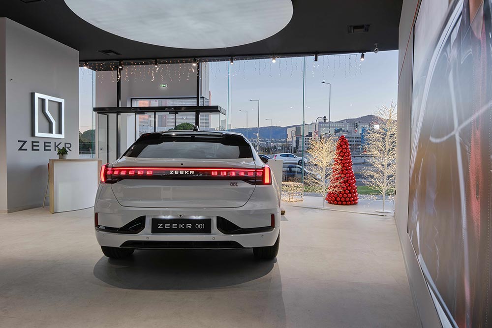 Zeekr Experience Store (3)