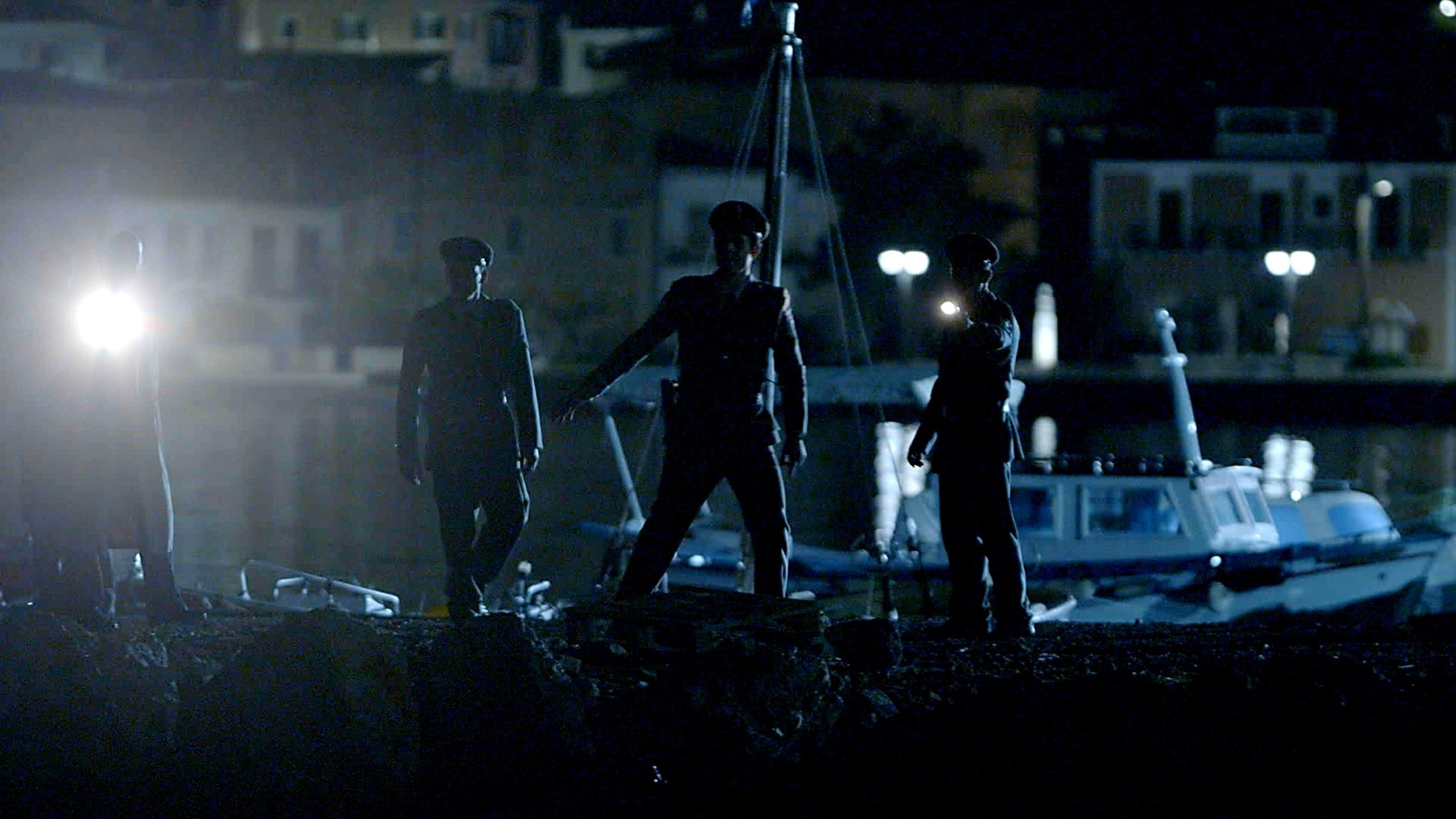 Άγιος έρωτας: Καταδίωξη στη θάλασσα, απόπειρα φόνου και τροχαίο δράμα… στη συγκλονιστική συνέχεια