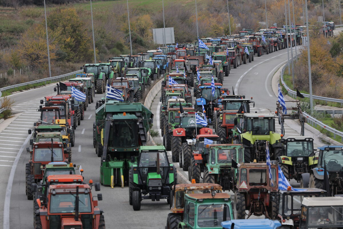 agrotes-trakter-mploka-eurok-1200x800