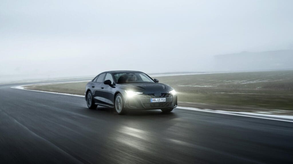 Πετρέλαια, υβριδικά, Αουντάρες. Ωστόσο, ο V6 TDI παραμένει ζωντανός