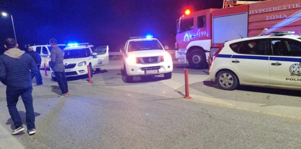 Πατρών – Πύργου: 16χρονος χάνει τη ζωή του σε τροχαίο – 17χρονος μεταξύ των 4 τραυματιών 4 Πατρών – Πύργου: 16χρονος χάνει τη ζωή του σε τροχαίο – 17χρονος μεταξύ των 4 τραυματιών