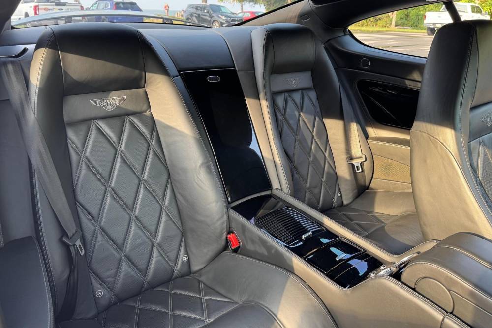 Πόσο «φάβα» θεωρείται μια Bentley αξίας 20.000 ευρώ; 19 bentley continental gt for sale (4)