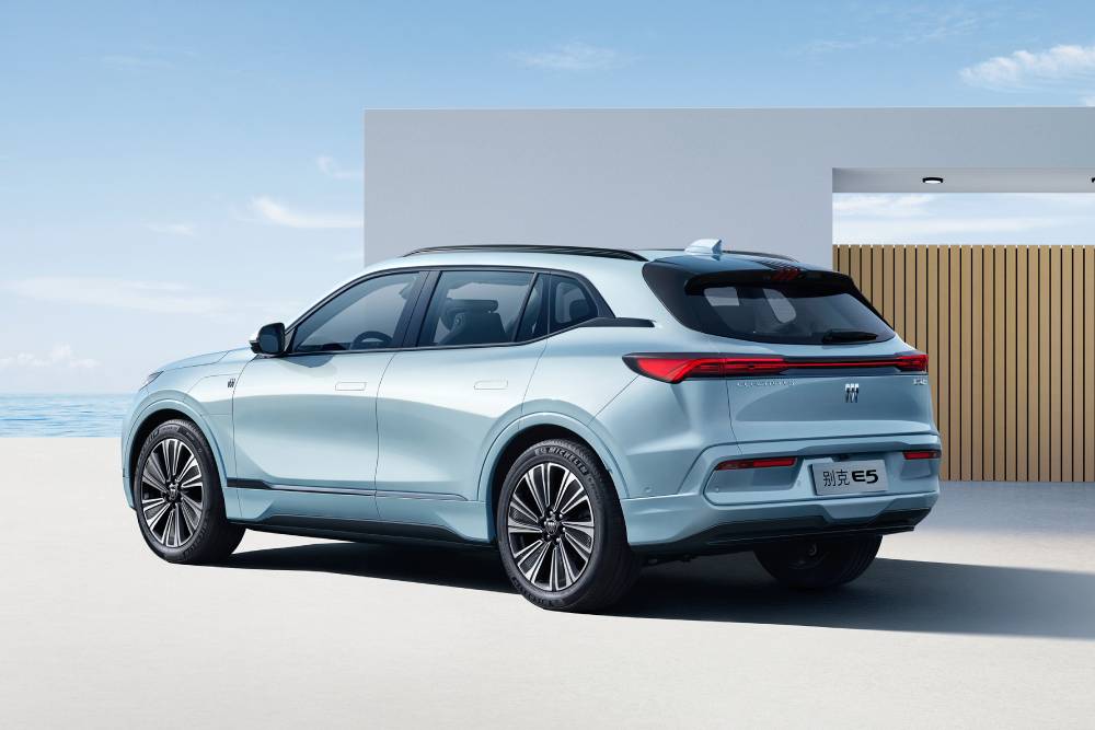 Το καινοτόμο Buick Electra E5 ηλεκτρίζει Αμερική και Κίνα 13 buick_electra_e5_48