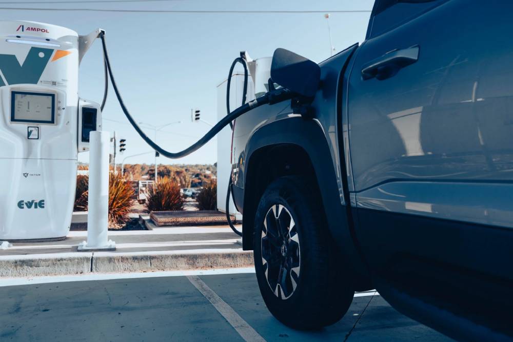 Τα αγροτικά υποκλίνονται στον «καρχαρία» της BYD 18 Τα αγροτικά υποκλίνονται στον «καρχαρία» της BYD