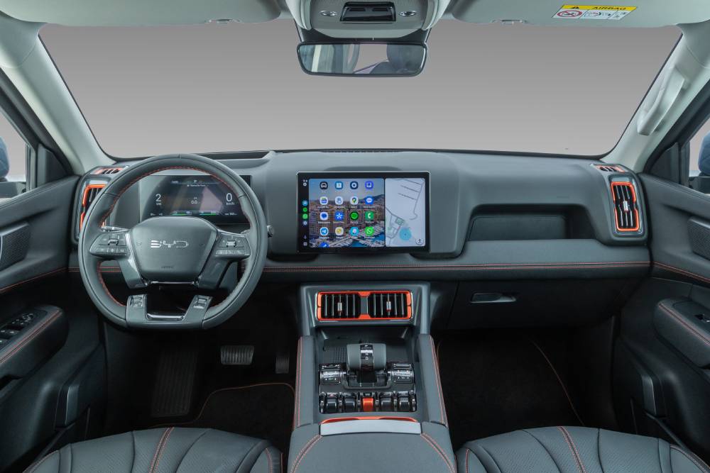 Τα αγροτικά υποκλίνονται στον «καρχαρία» της BYD 31 byd_shark_94