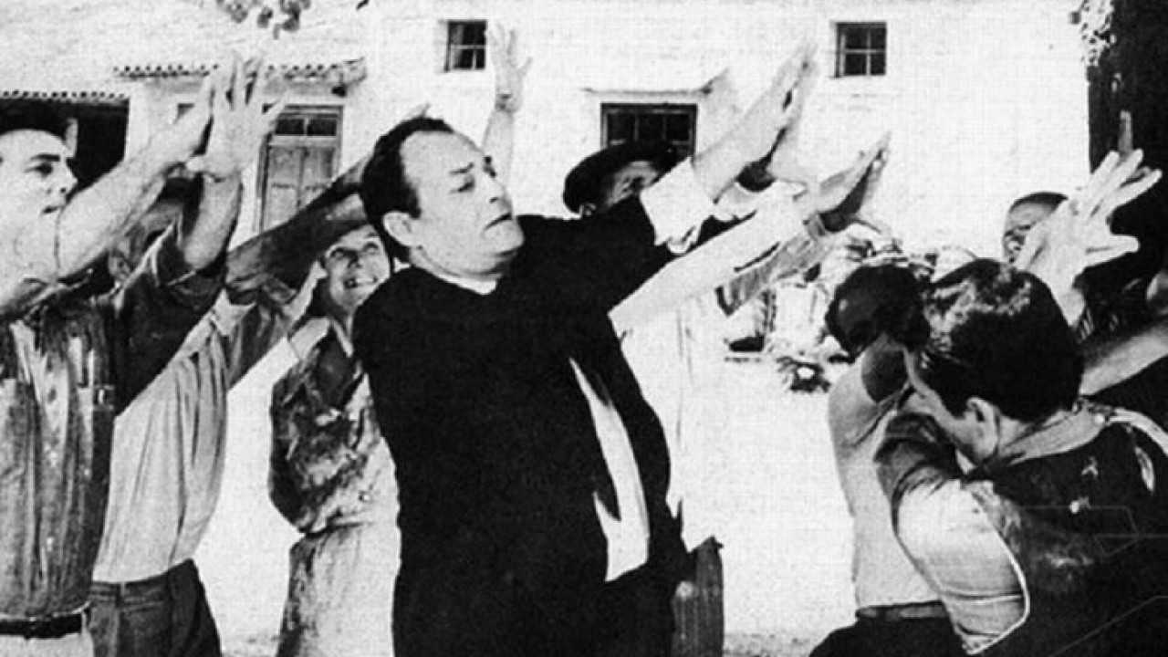 capturemayrogialouos