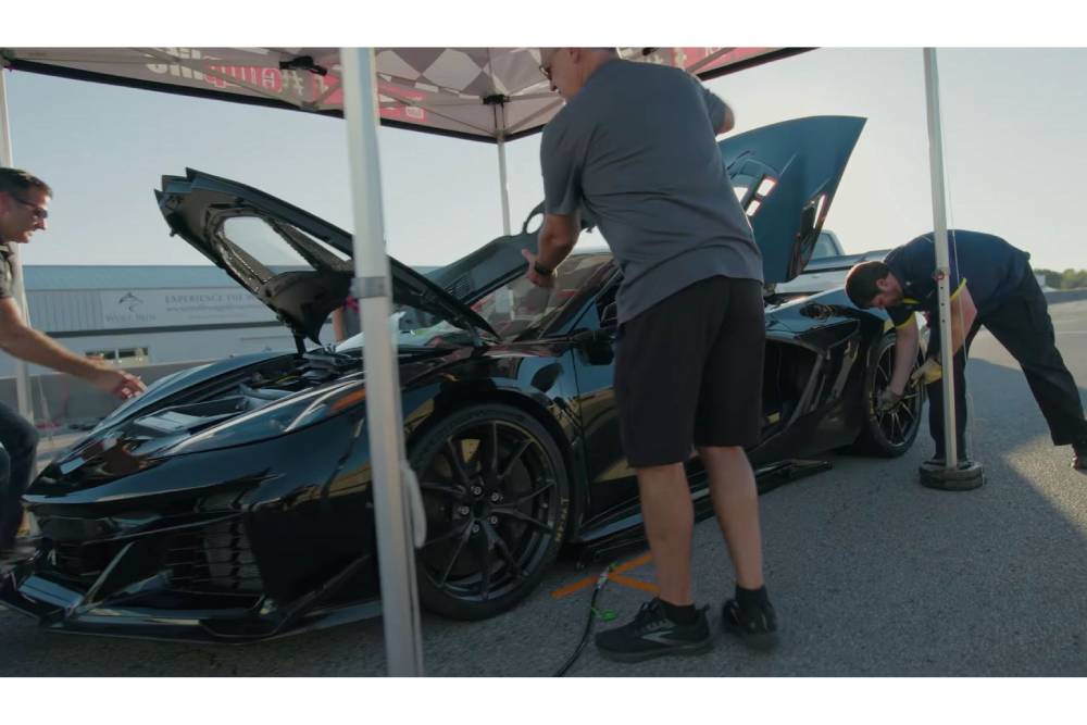 Η Corvette ZR1 σπάει συνεχώς ρεκόρ 10 corvette zr1 lap record (4)