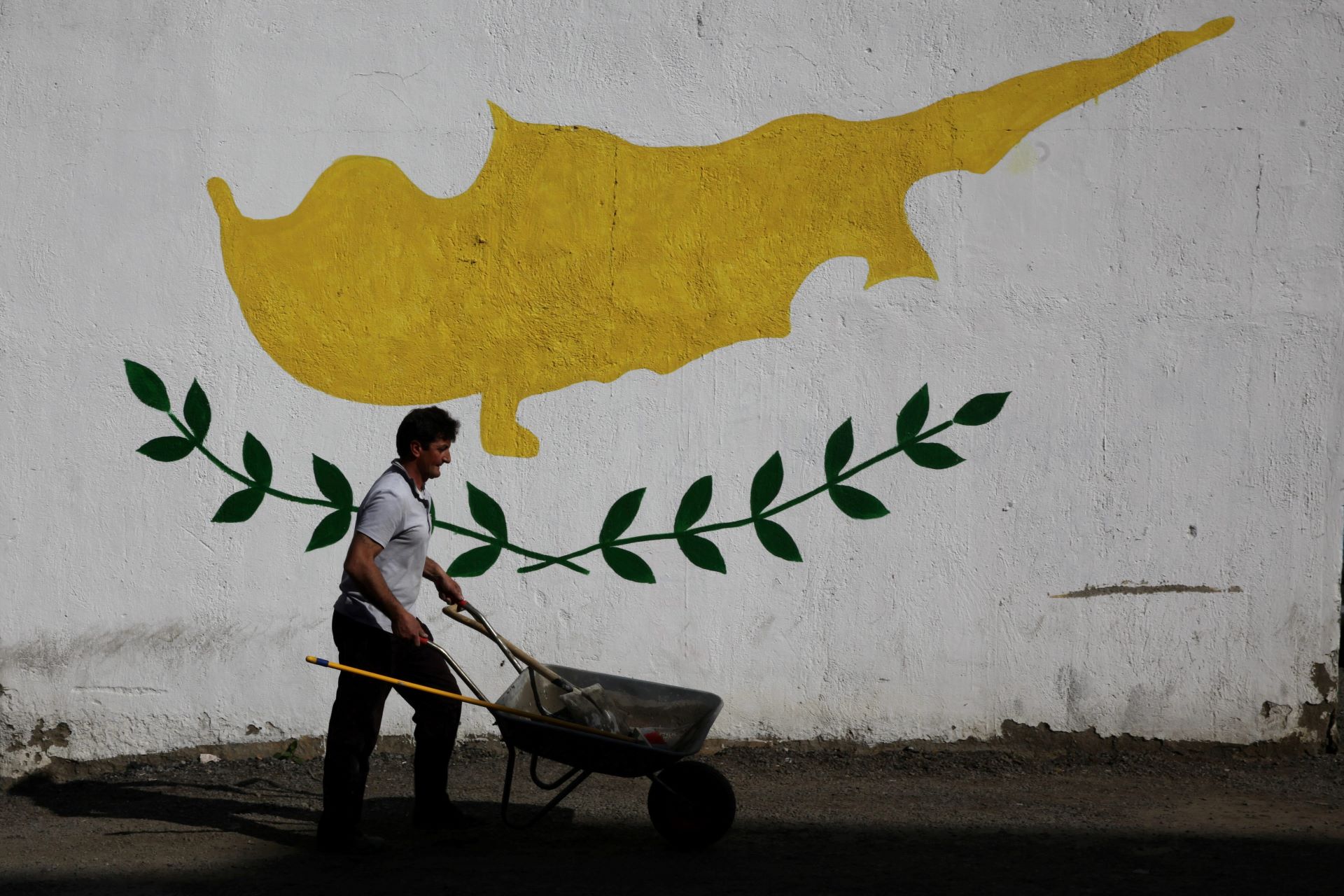 Κυπριακό: «Η επόμενη άτυπη διάσκεψη 5+1 χρειάζεται άριστη προετοιμασία», δηλώνει η απεσταλμένη του ΟΗΕ