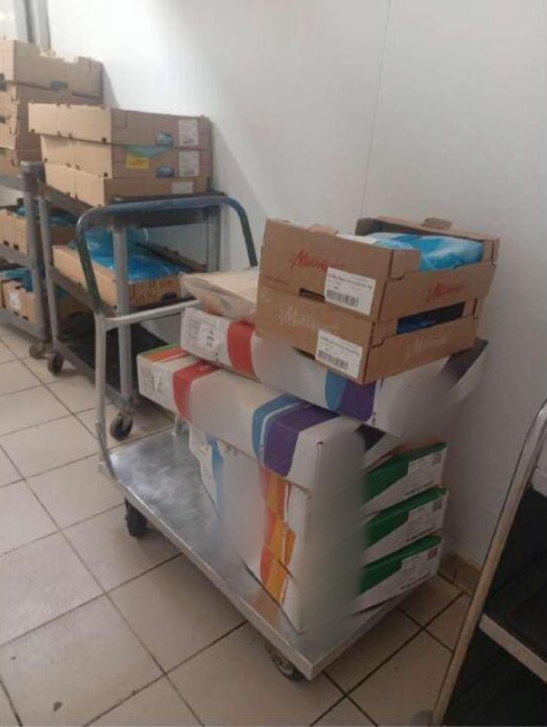 Περιφέρεια Αττικής: Κατασχέθηκαν 12 τόνοι ακατάλληλων προϊόντων – «Μηδενική ανοχή σε επικίνδυνα παιχνίδια με την υγεία», δηλώνει ο Χαρδαλιάς