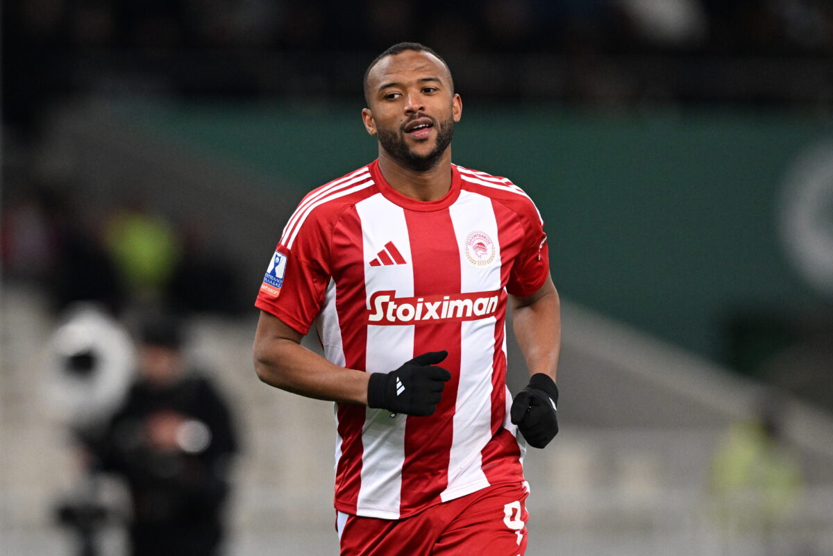 Ο Ολυμπιακός έστειλε ευχές στον Αγιούμπ Ελ Κααμπί για το Αφρικανικό Κύπελλο Εθνών