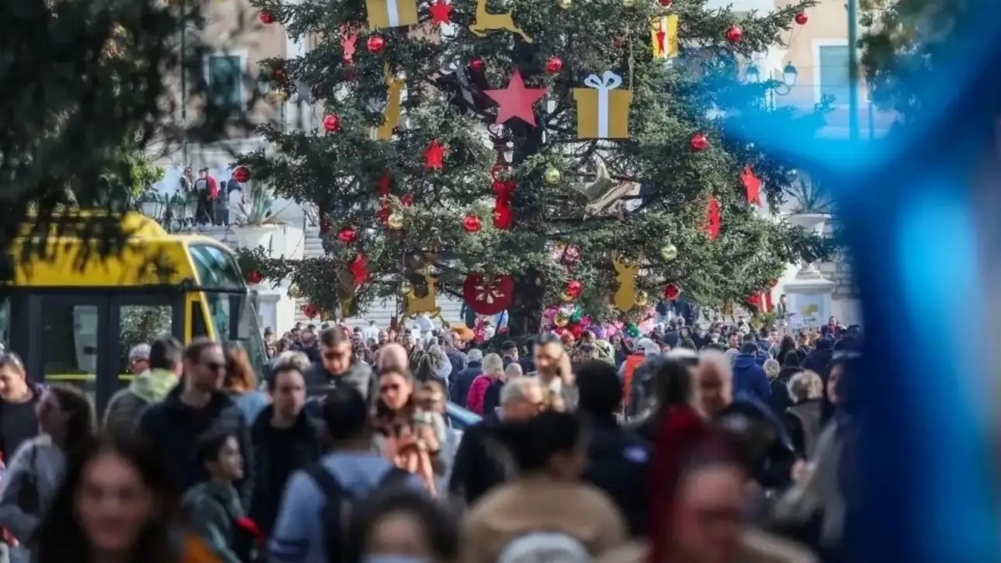Εορταστική αγορά: Με… σύνεση οι αγορές των καταναλωτών λόγω ακρίβειας