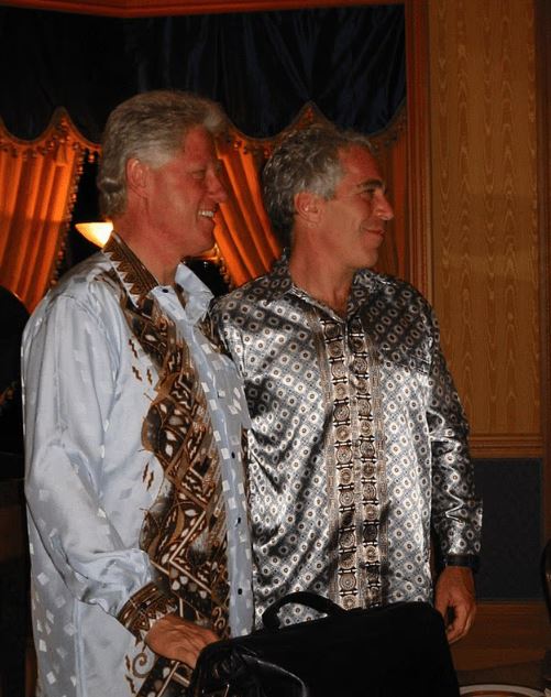 Τραμπ: Υποστηρίζει τον Μπιλ Κλίντον μετά τη δημοσιοποίηση των αρχείων Έπσταϊν – «Δεν μου αρέσουν οι εικόνες που τον δείχνουν»