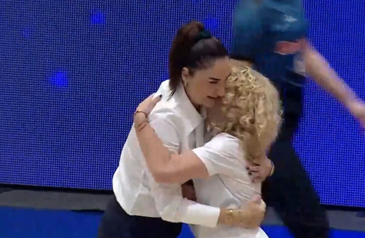 Σελέν Ερντέμ και Φρόσω Δρακάκη άφησαν τα σακάκια και μπήκαν στο παρκέ του Women’s All Star Game