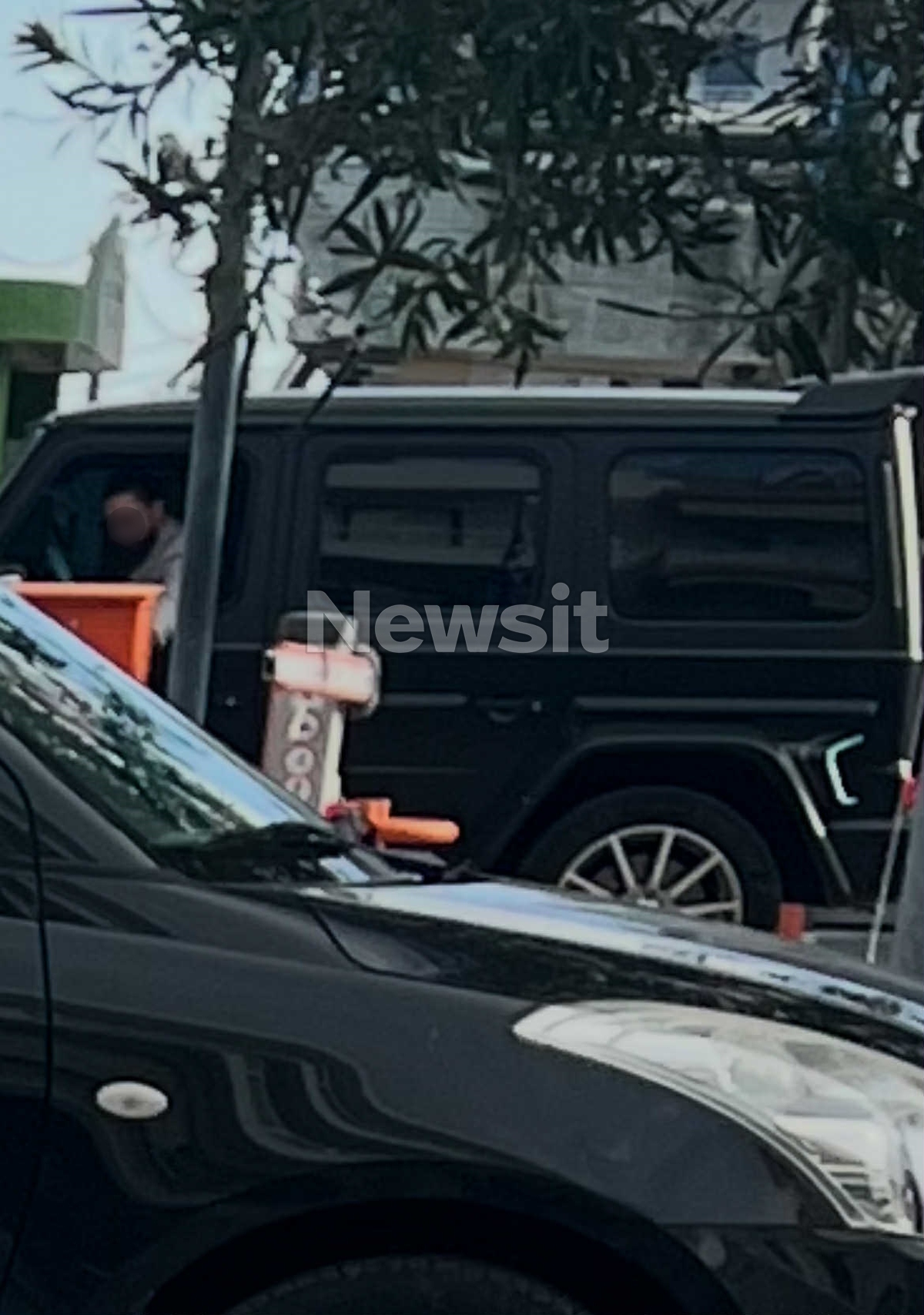 Φοινικούντα: Καίριος ρόλος στη δολοφονία, οι εμφανίσεις του επιχειρηματία με το πολυτελές SUV και ο συνεργός που καταζητείται 4 ο επιχειρηματίας