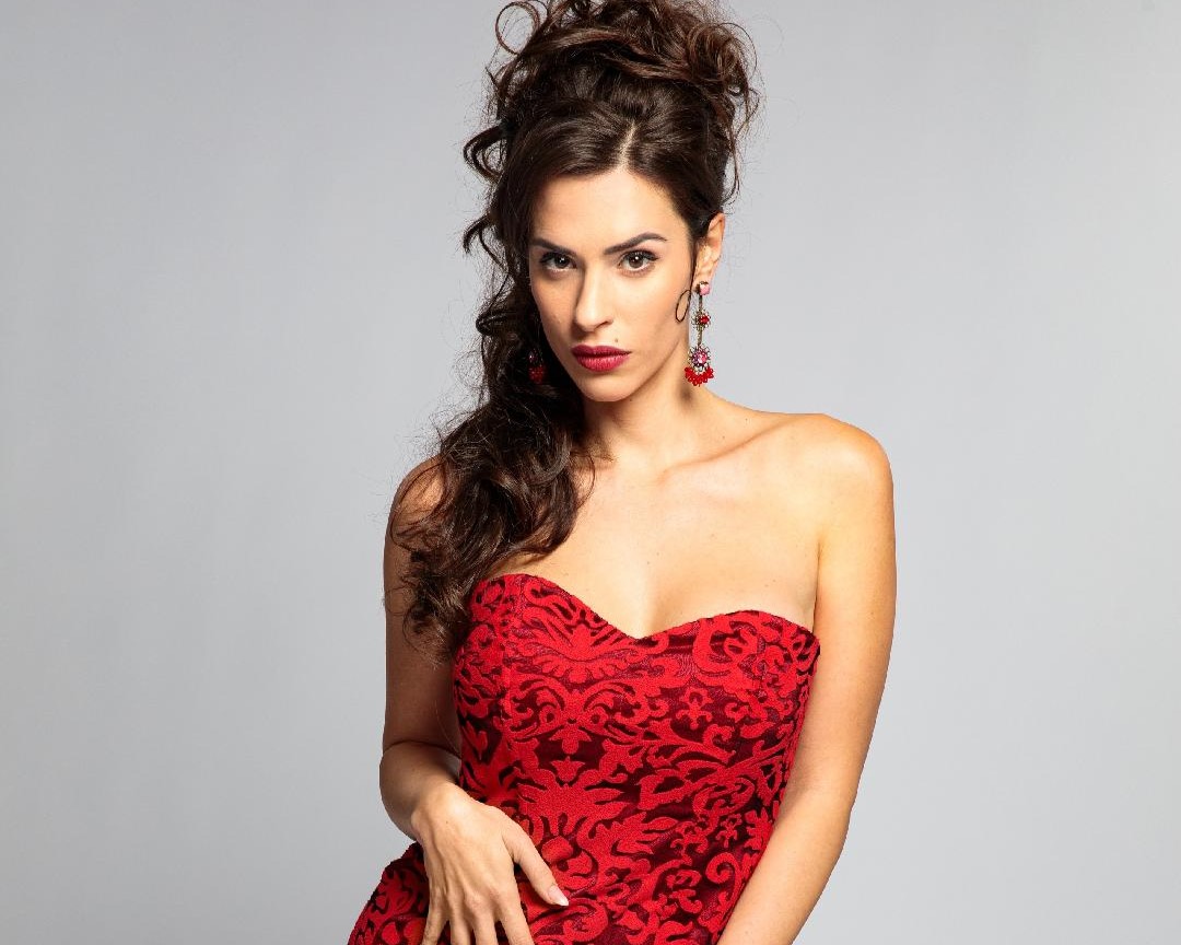 Ιζαμπέλλα Φούλοπ για Porto Leone: Απρόσμενες εξελίξεις και ανατροπές που θα σας εκπλήξουν