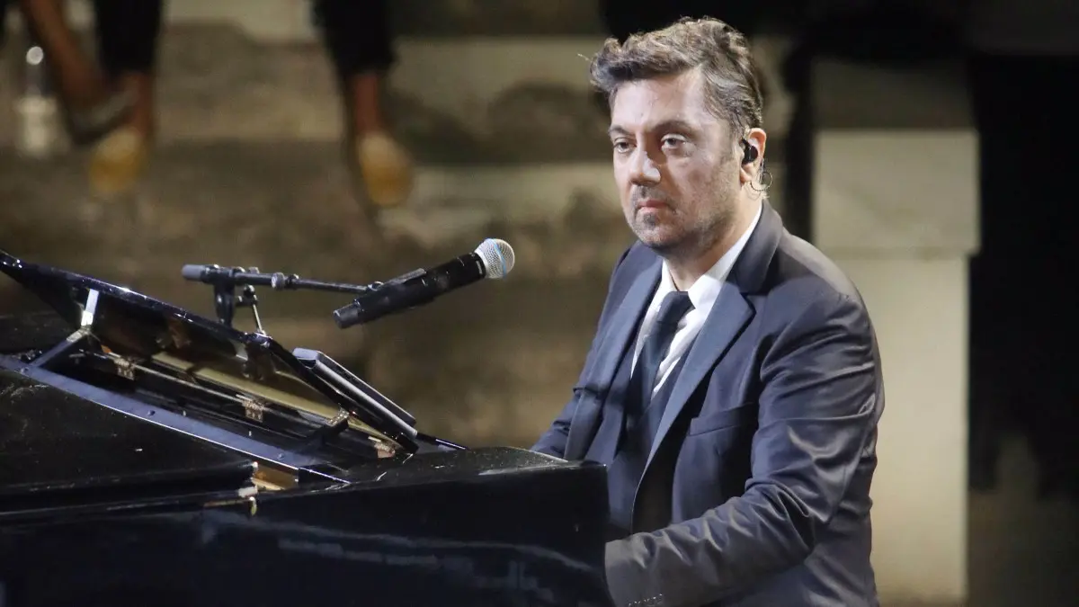 Εξώδικο στον Γιώργο Θεοφάνους μετά την ακύρωση της συναυλίας στο Ναύπλιο 2 Ο Γιωργος Θεοφάνους σε συναυλία