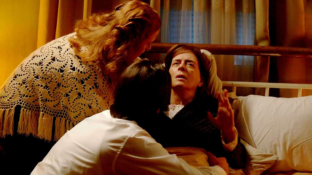 Θεϊκός έρωτας: Η Πετρούλα εκπνέει για τελευταία φορά