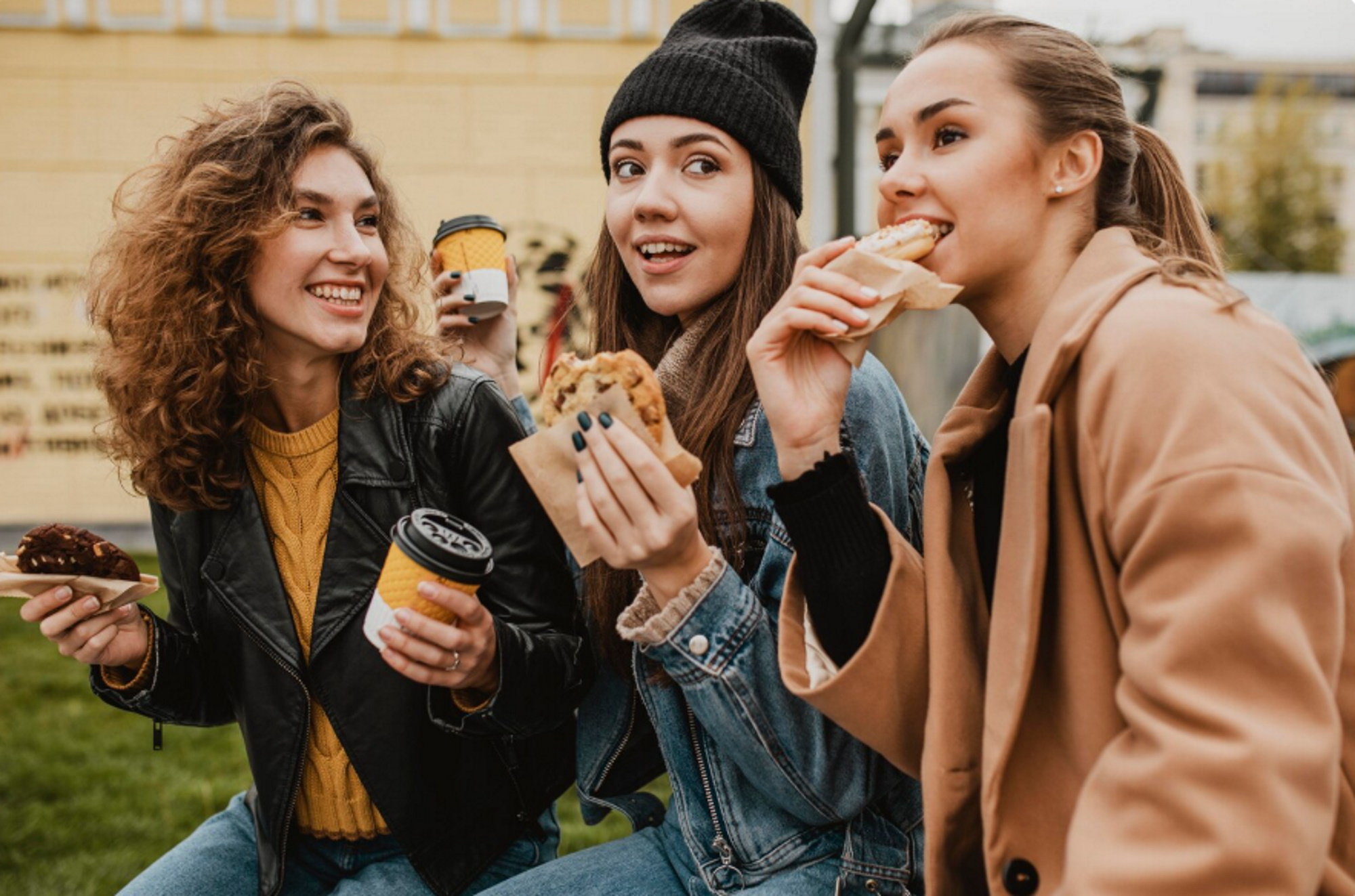 Διατροφή: Το σνακ που καταστέλλει την επιθυμία για γλυκά και fast food στους νέους, σύμφωνα με μελέτη