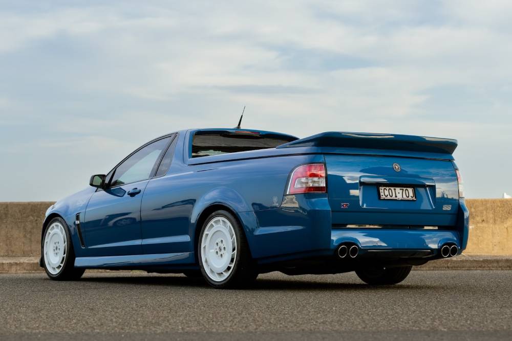 holden vf blue meanie (1)