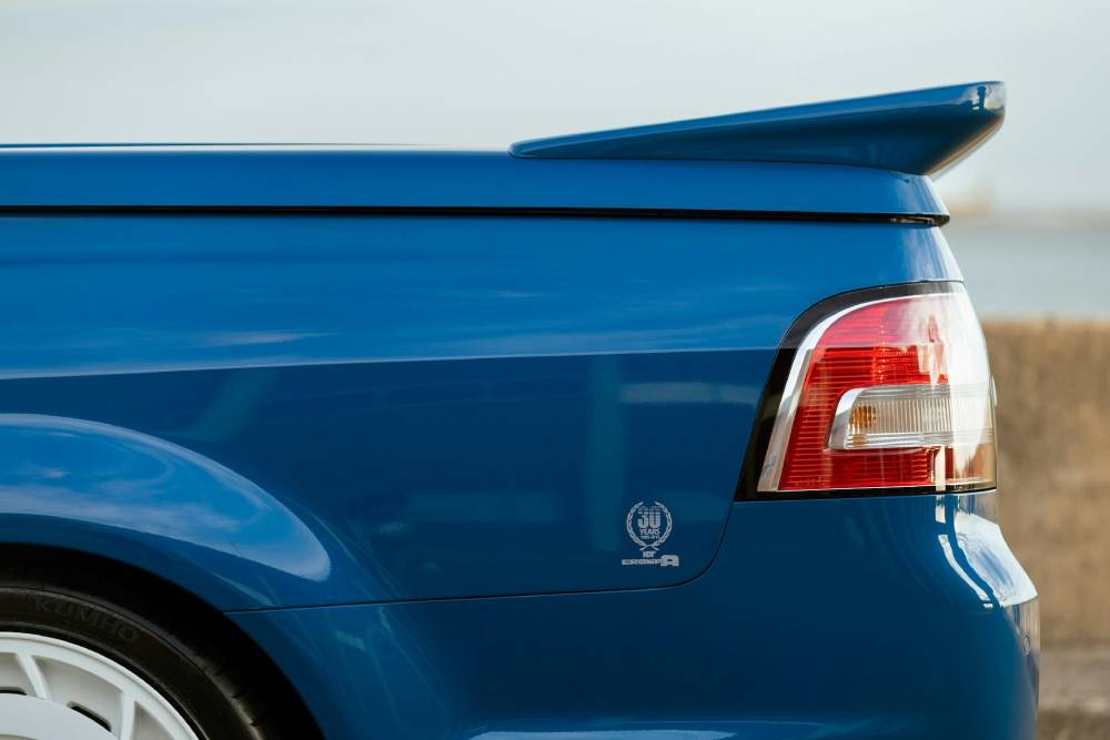 holden vf blue meanie (9)